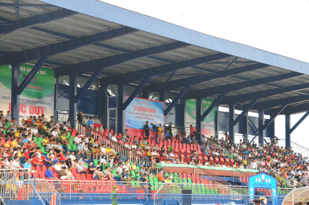 Khán đài A mới của sân