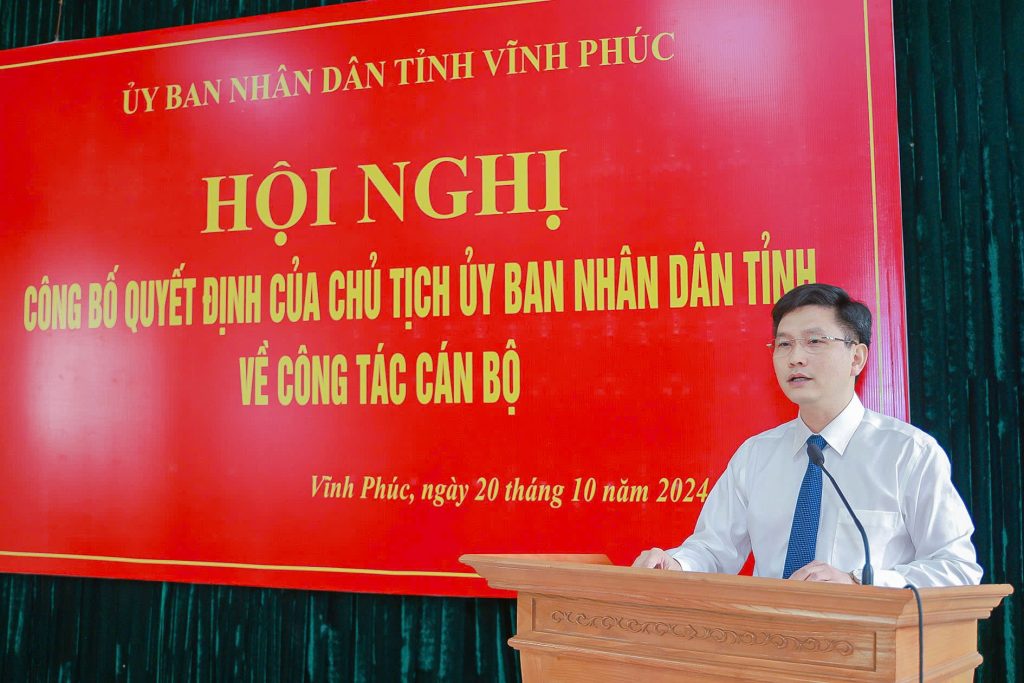 Ông Ngô Chí Tuệ nhận quyết định bổ nhiệm