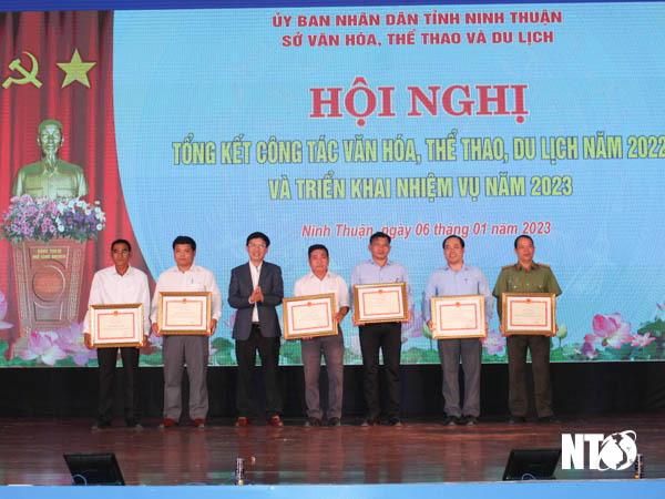 Lãnh đạo Sở họp triển khai nhiệm vụ