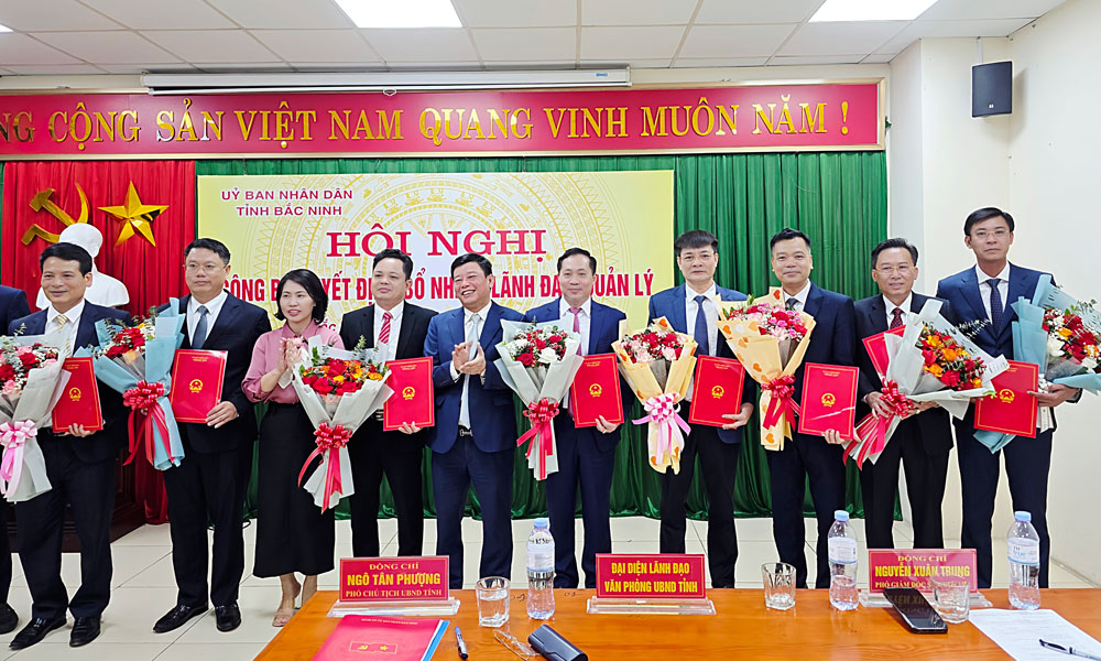 Trao quyết định bổ nhiệm lãnh đạo sở Bắc Ninh