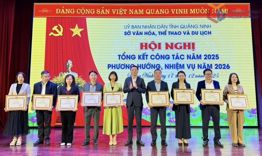 Cuộc họp tổng kết công tác ngành văn hóa du lịch