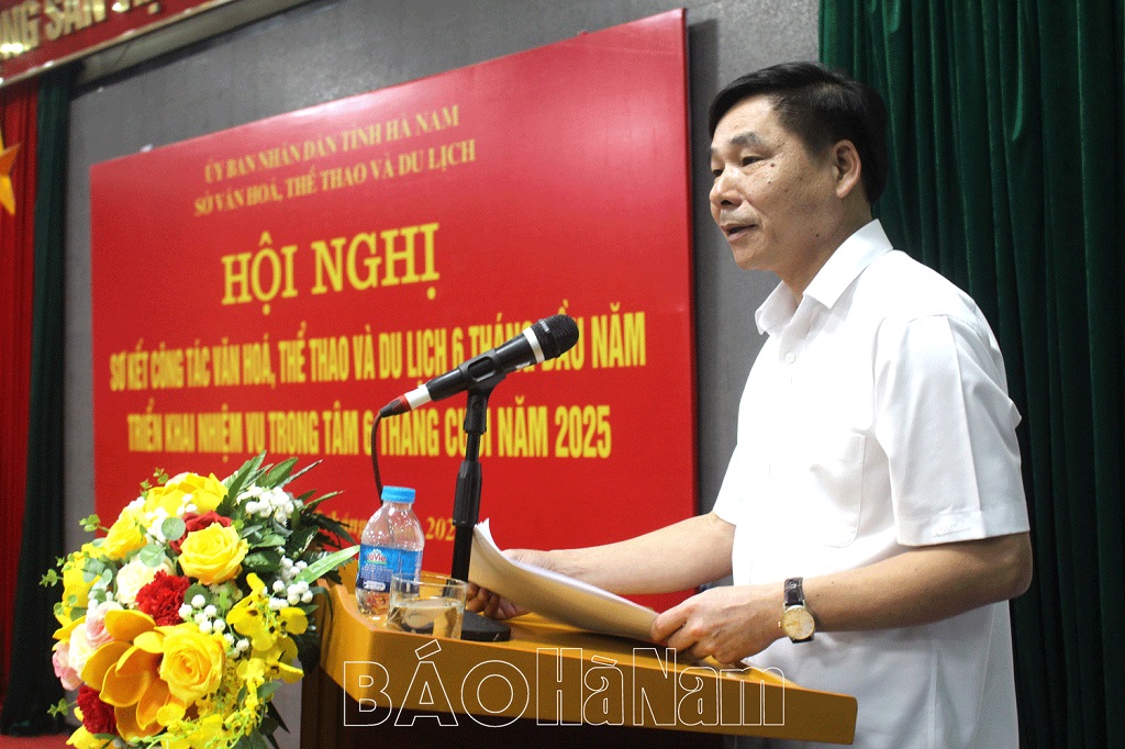 Đại biểu làm việc tại hội nghị sơ kết của Sở