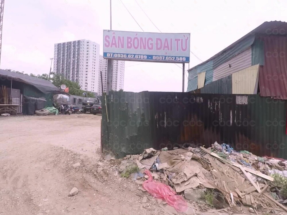Vị trí sân bóng trên bản đồ
