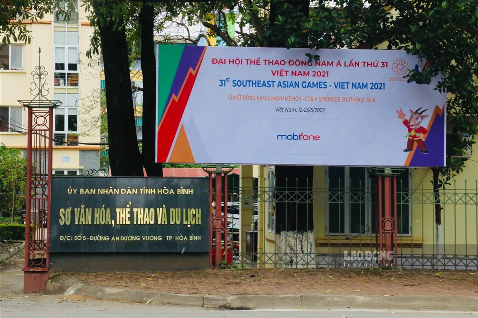 Trang trí chào mừng SEA Games tại Hòa Bình