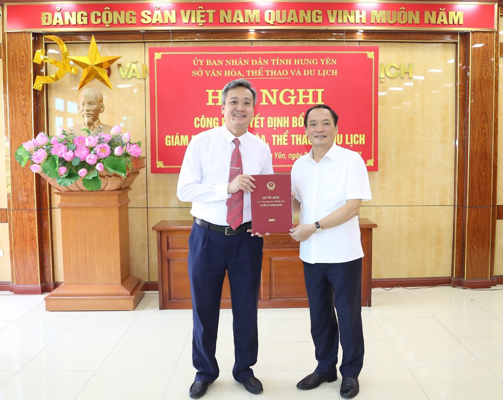 Lễ công bố bổ nhiệm giám đốc sở