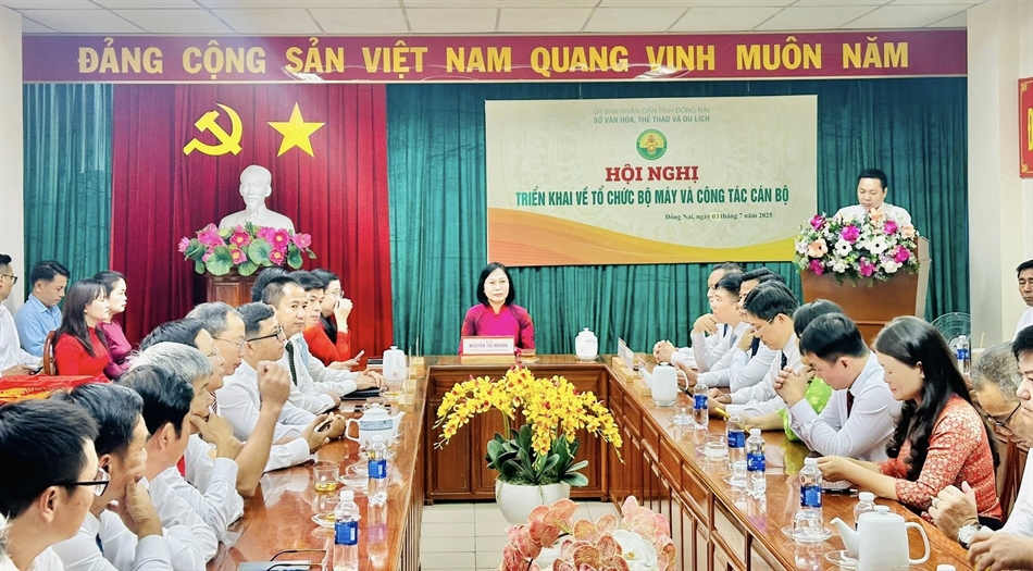Lãnh đạo sở nhận quyết định bổ nhiệm