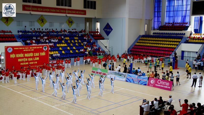 Khu thi đấu đa năng Gia Lâm