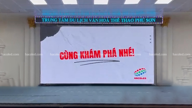 Màn hình LED trong hội trường Trung tâm Phú Sơn