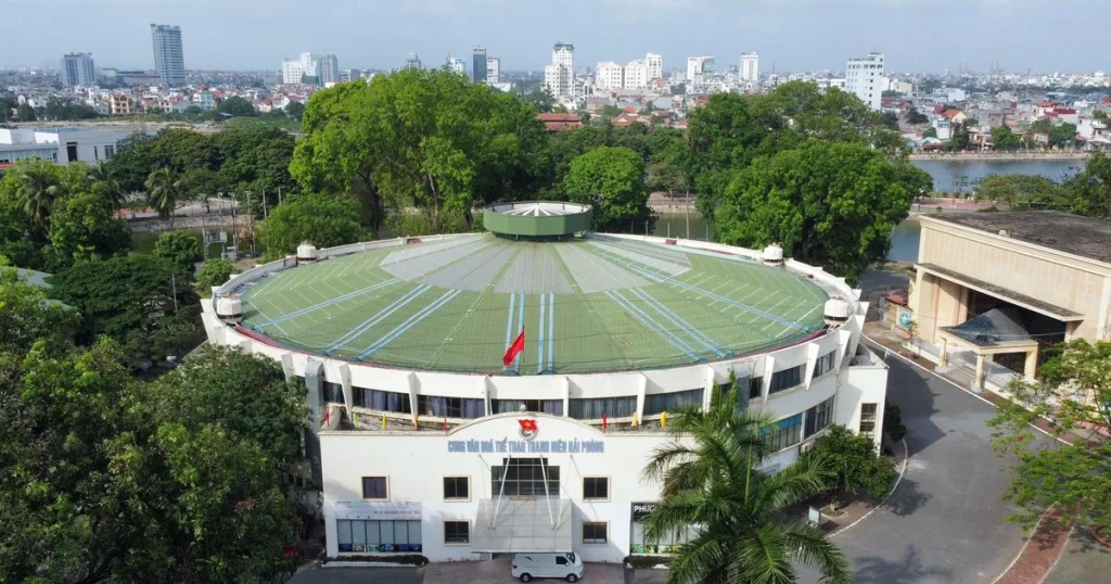Toàn cảnh Cung Thanh niên Hải Phòng từ trên cao