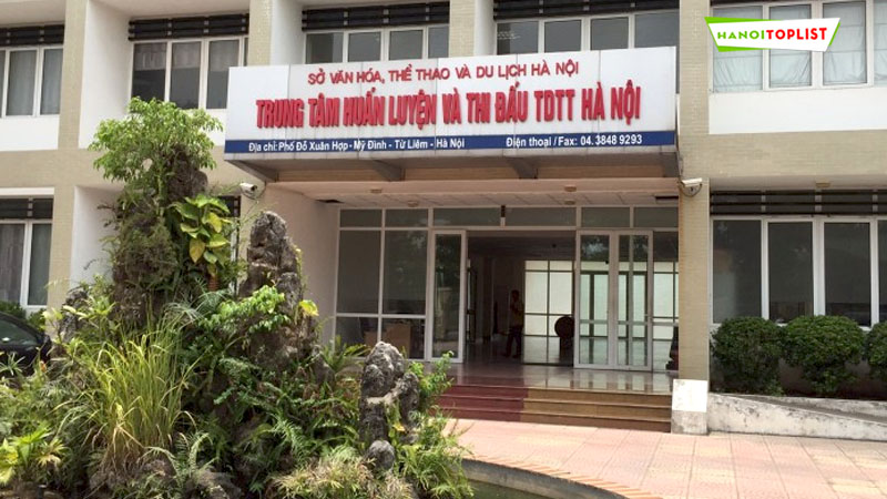 Sân tập thể thao trong Trung tâm Nhổn
