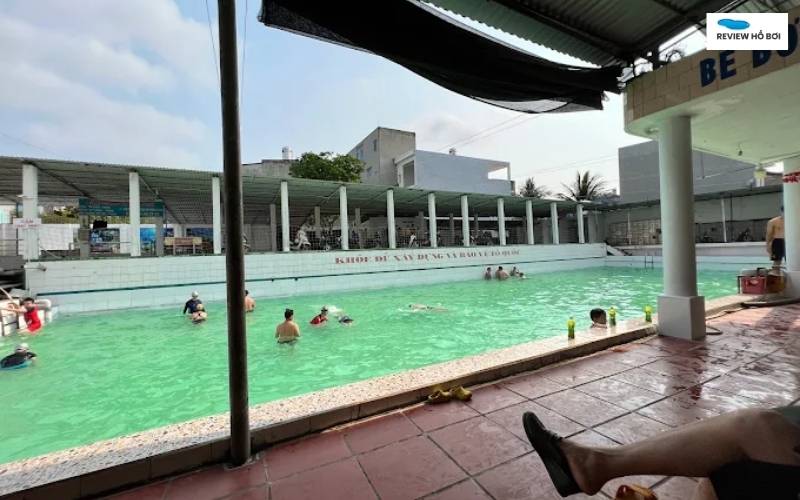 Bể bơi trong nhà tại Cung Thể thao Nam Định