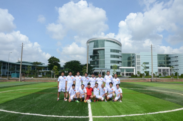 Khu sân bóng đá quận Bình Thạnh