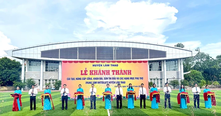 Hình minh họa Sân Vận Động Huyện Lâm Thao 3