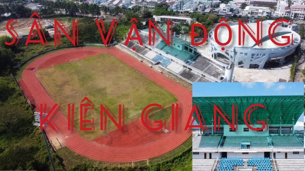 Toàn cảnh sân và nhà thi đấu nhìn từ flycam