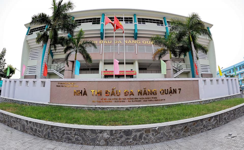 Khu thi đấu đa năng bên trong nhà thi đấu