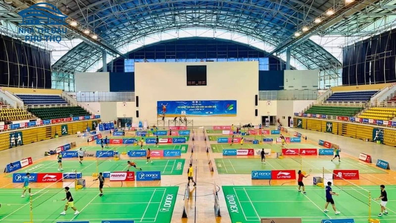 Mặt tiền Nhà Thi Đấu Phú Thọ ở TP.HCM