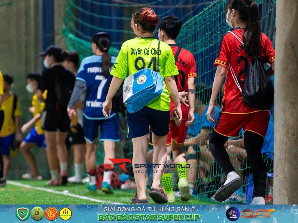 Toàn cảnh sân bóng Bảo Lâm