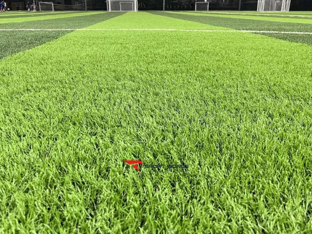 Mặt cỏ nhân tạo sân bóng Cây Da