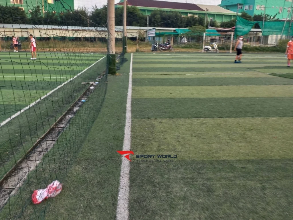 Toàn cảnh sân bóng đá Chiến Sỹ