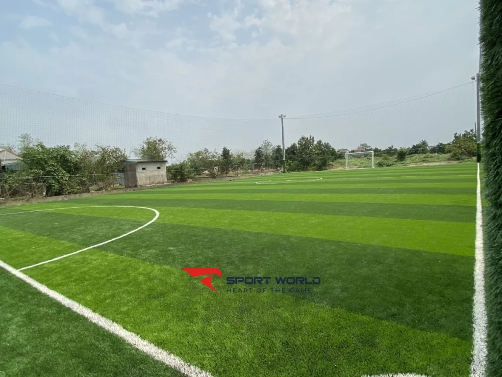 Sân bóng đá Lan Anh ở Phú Xuyên