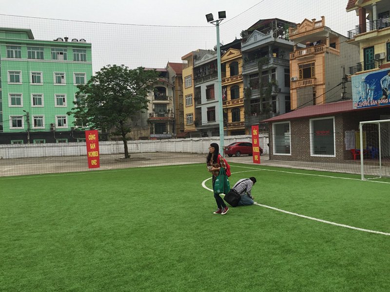 Mặt sân Minh Kiệt trong nhà thi đấu