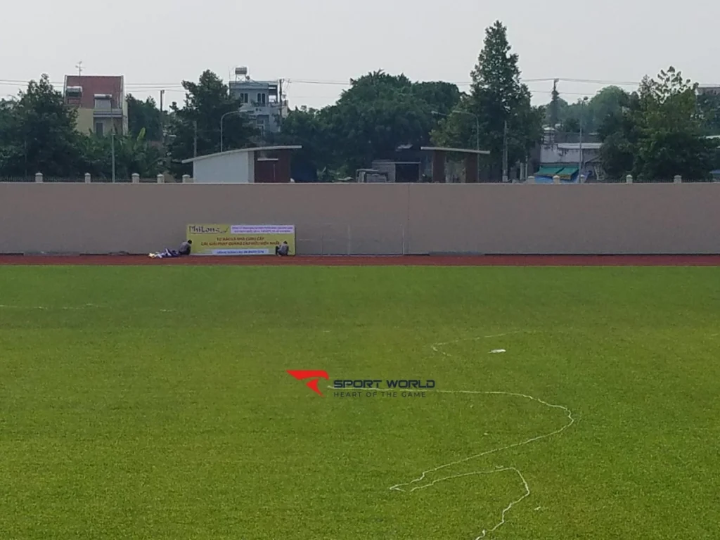 Hình minh họa Sân Vận Động Dĩ An 6