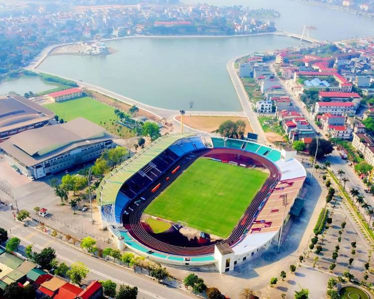 Toàn cảnh sân vận động Phú Thọ