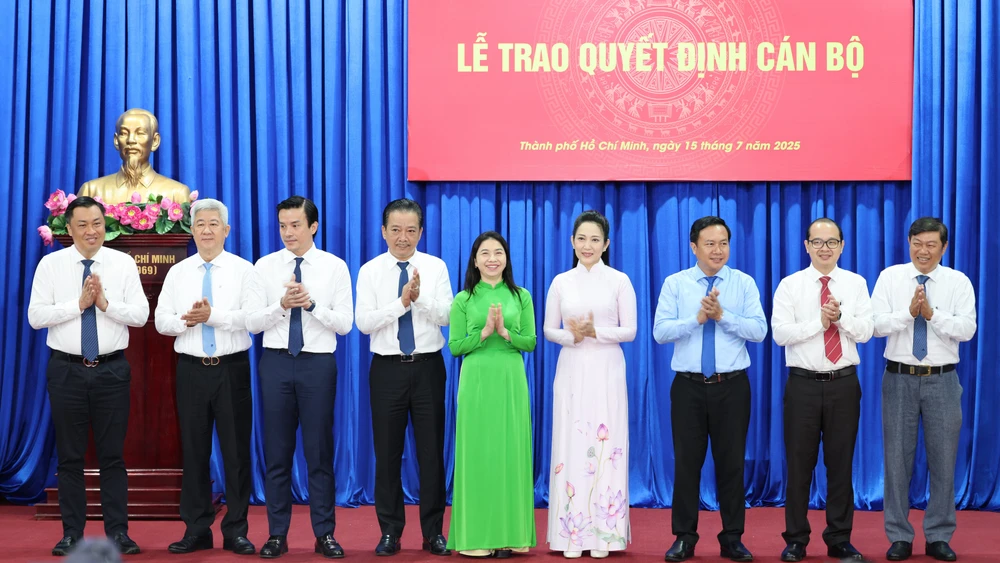 Lễ bổ nhiệm cán bộ chủ chốt tại Sở TP.HCM