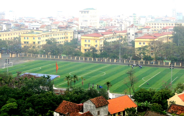 sân vận động Trường ĐH Sư Phạm Hà Nội