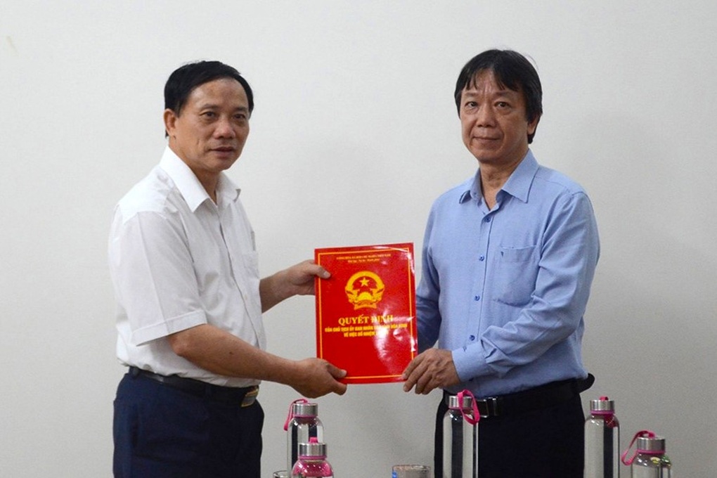 Biển tên cơ quan văn hóa du lịch Hòa Bình