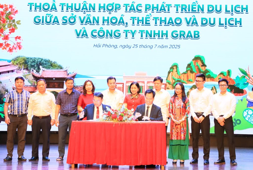 Ký kết hợp tác trong lĩnh vực du lịch