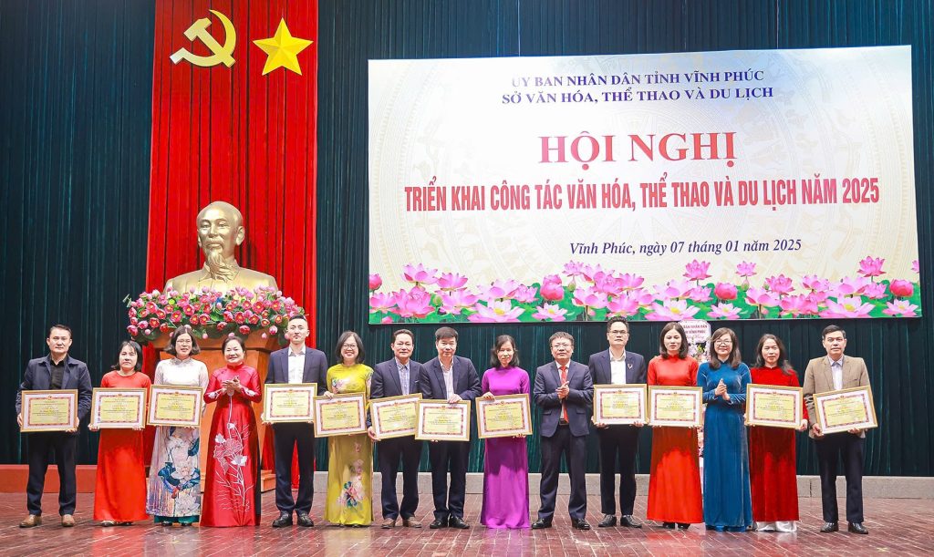Họp triển khai công tác văn hóa du lịch năm 2025